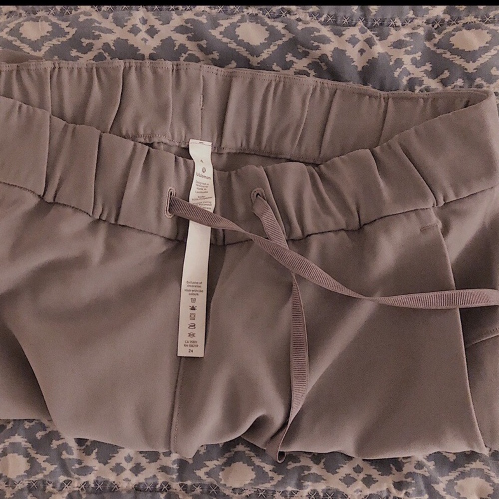 Lululemon Gray Drawstring Loose Fit Pants